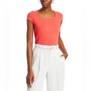 T TAHARI Cap Sleeve Sweater - Size M